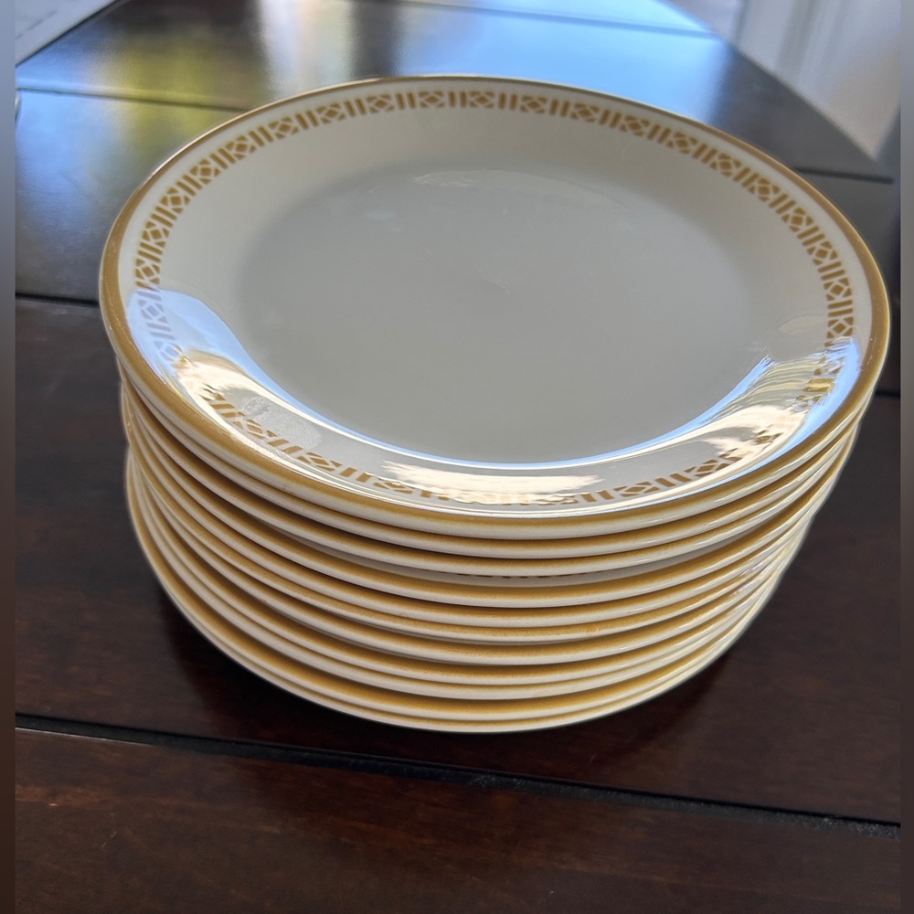 Dining Plates - Picture 3 of 3